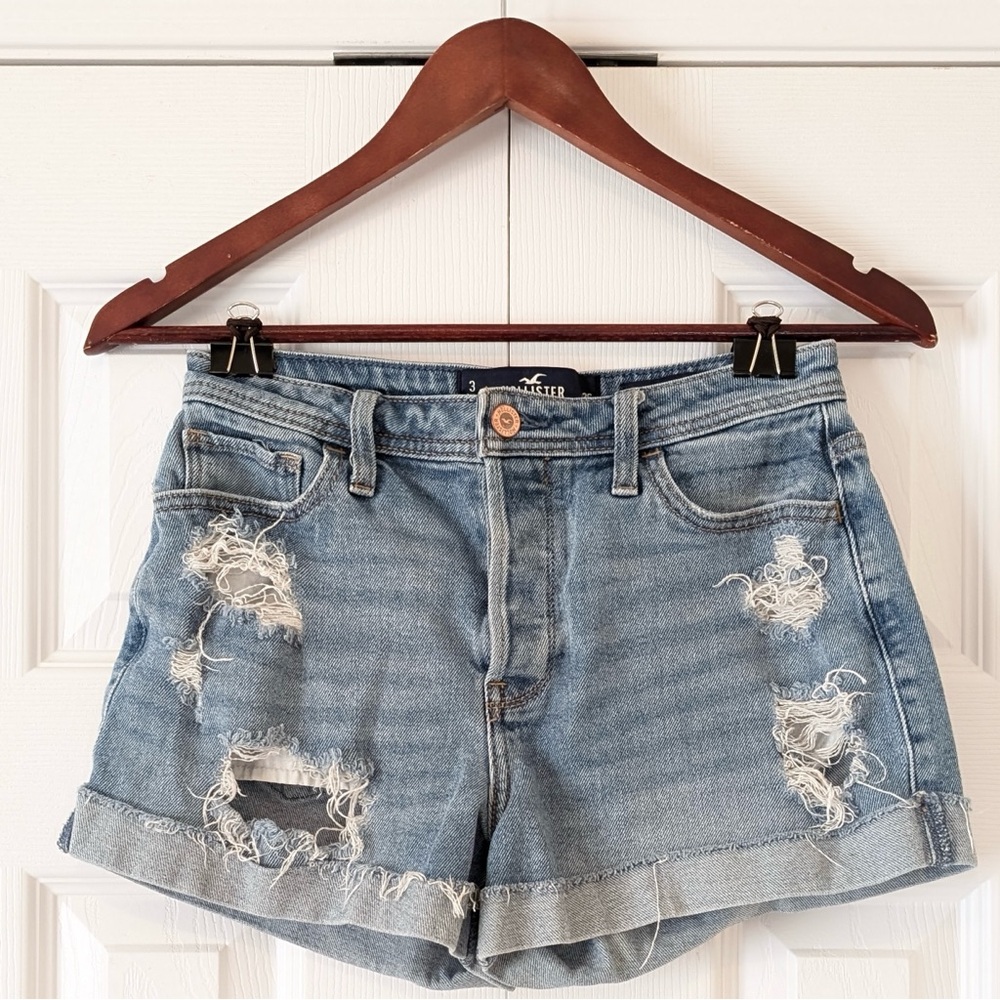 Size 3 Hollister Abercrombie & Fitch Vintage High Waisted Shorts Distressed